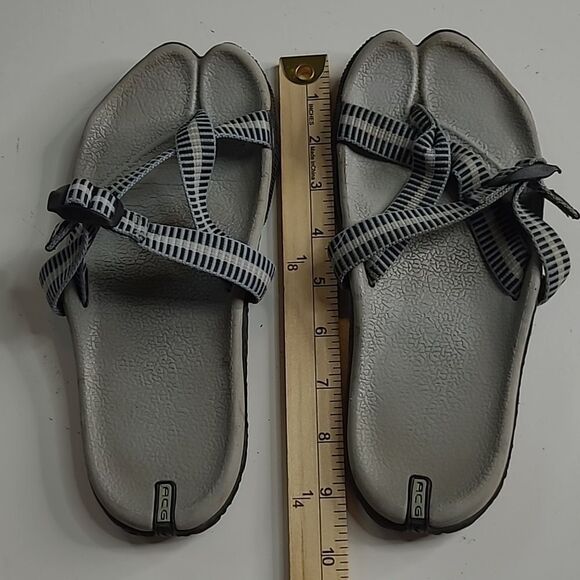 NIKE ACG ADJUSTABLE STRAP ALL CONDITION OUTDOOR ACTIVE SLIP ON SANDALS 7.5 8 - Picture 4 of 6